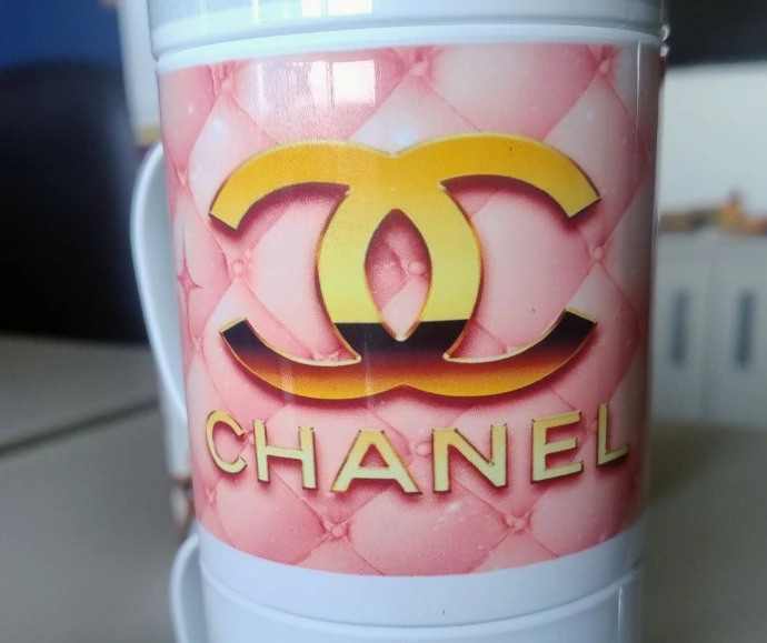 Taza diseño marcas